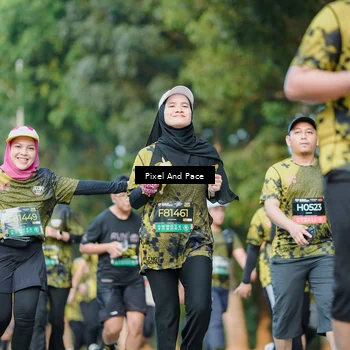Runner Photo 6884400