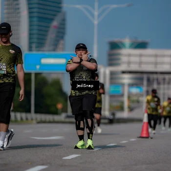 Runner Photo 6884426