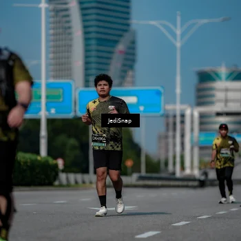 Runner Photo 6884437