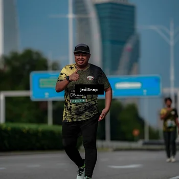 Runner Photo 6884472