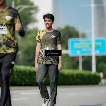 Runner Photo 6884504
