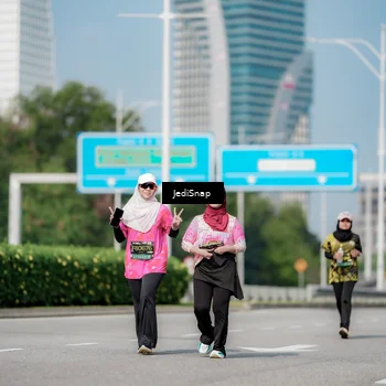 Runner Photo 6884506