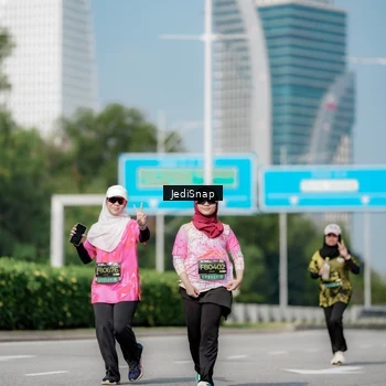 Runner Photo 6884536