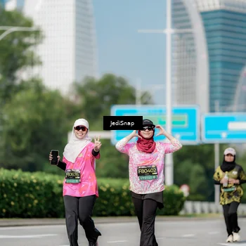 Runner Photo 6884558