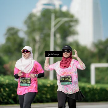Runner Photo 6884580