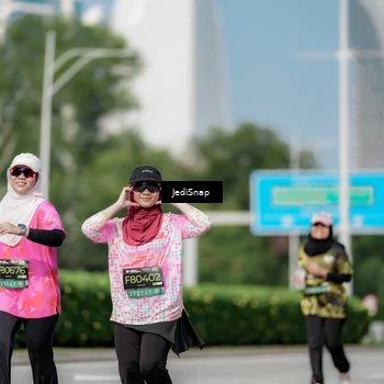 Runner Photo 6884582