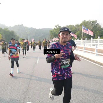 Runner Photo 6884594