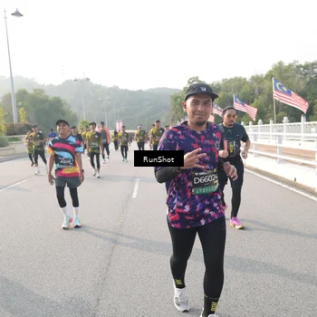 Runner Photo 6884597