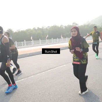 Runner Photo 6884626