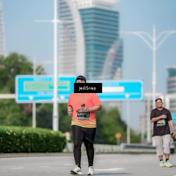 Runner Photo 6884697