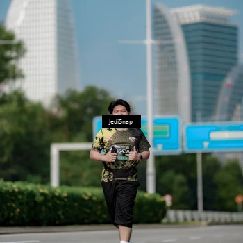 Runner Photo 6884794
