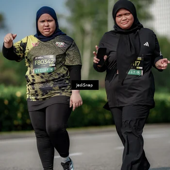 Runner Photo 6884927