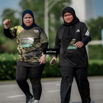 Runner Photo 6884938