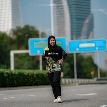 Runner Photo 6884946
