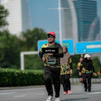 Runner Photo 6885034