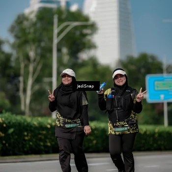 Runner Photo 6885089