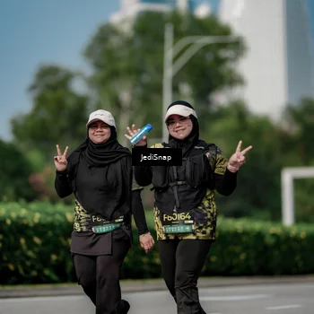 Runner Photo 6885118