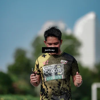 Runner Photo 6885134