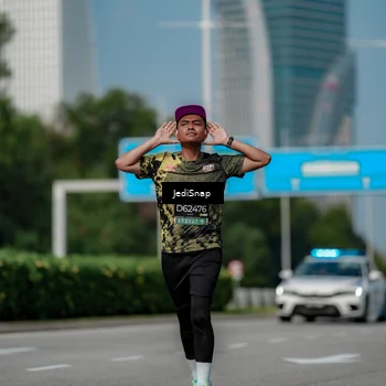 Runner Photo 6885152