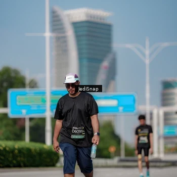Runner Photo 6885280