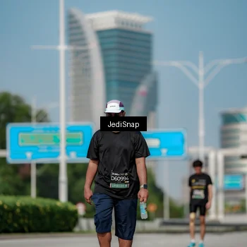 Runner Photo 6885292