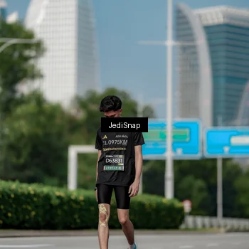 Runner Photo 6885306