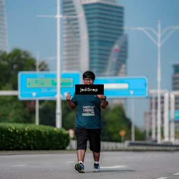 Runner Photo 6885327