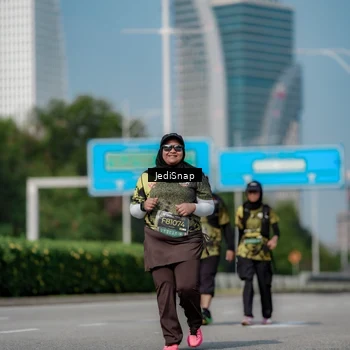 Runner Photo 6885340