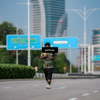 Runner Photo 6885433