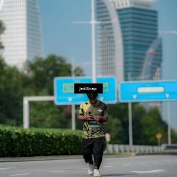 Runner Photo 6885448