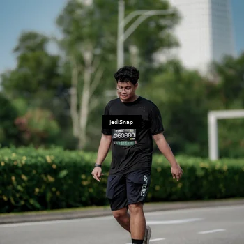 Runner Photo 6885476