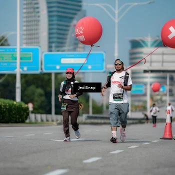 Runner Photo 6885513