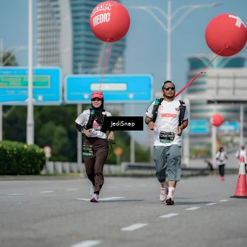 Runner Photo 6885520