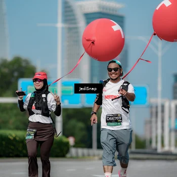 Runner Photo 6885563