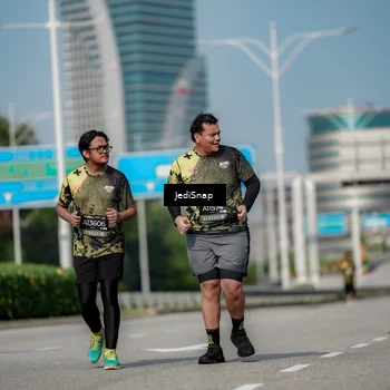 Runner Photo 6885607