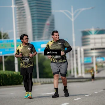 Runner Photo 6885616