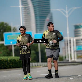 Runner Photo 6885618