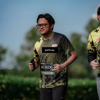 Runner Photo 6885649