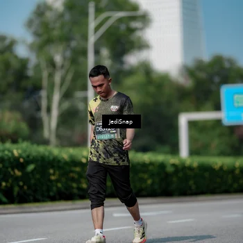 Runner Photo 6885680