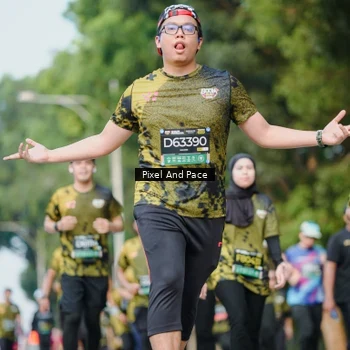 Runner Photo 6885709