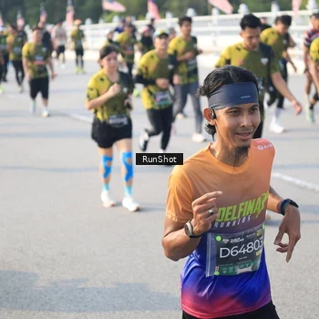 Runner Photo 6885772