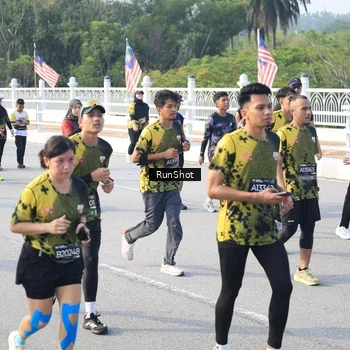 Runner Photo 6885777
