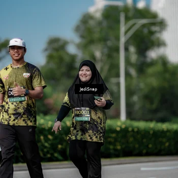 Runner Photo 6885782