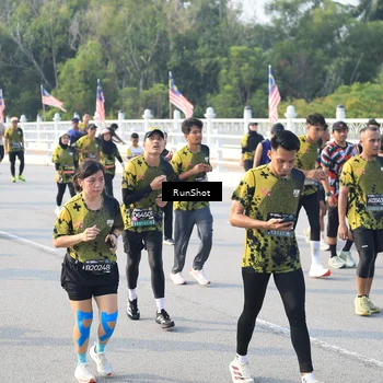 Runner Photo 6885783