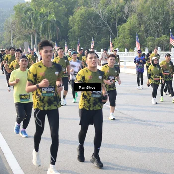 Runner Photo 6885831