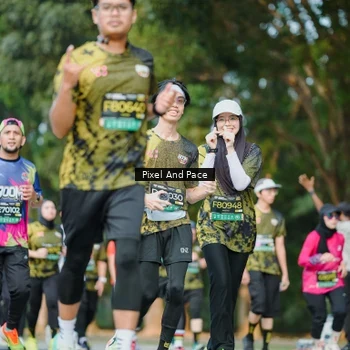 Runner Photo 6885861