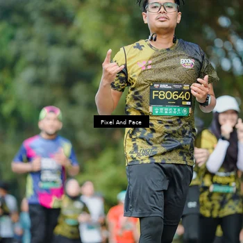 Runner Photo 6885877
