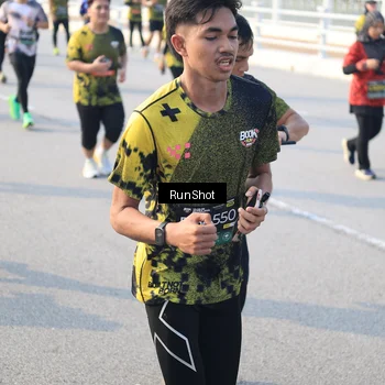 Runner Photo 6885881