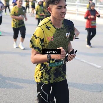 Runner Photo 6885883