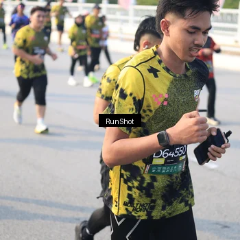 Runner Photo 6885888